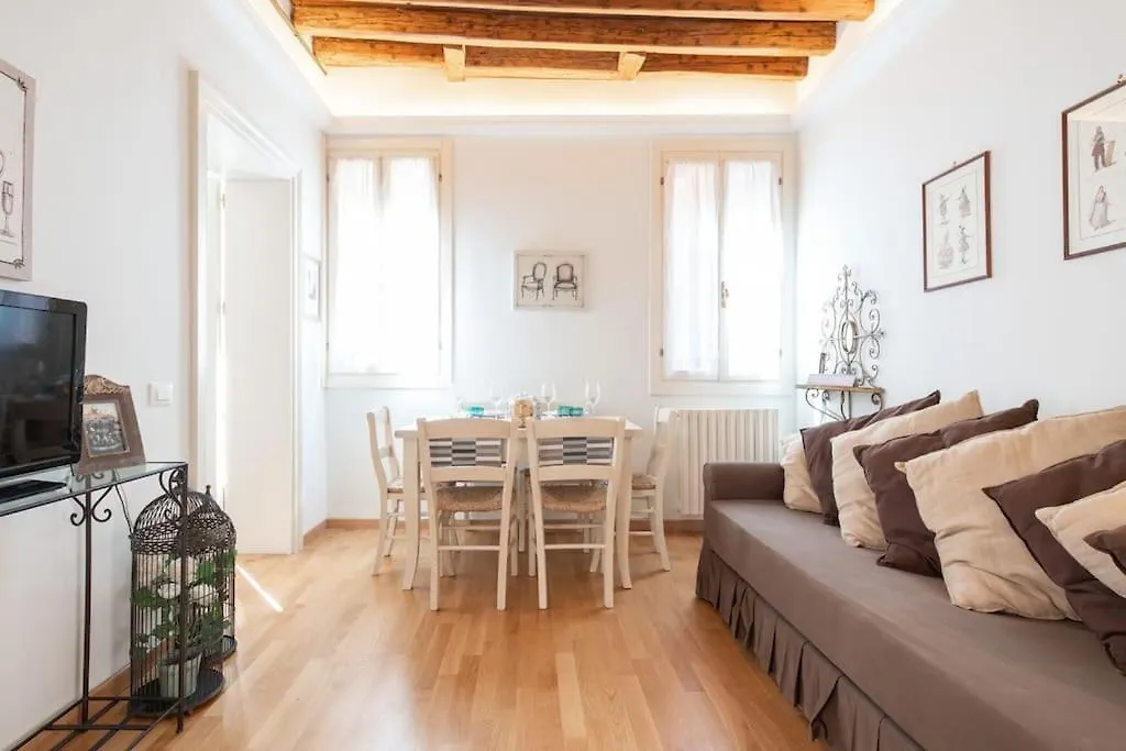 Casa Claudia Ai Frari Apartment Venice Italy