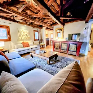 Casanova Penthouse In The Heart Of Venice